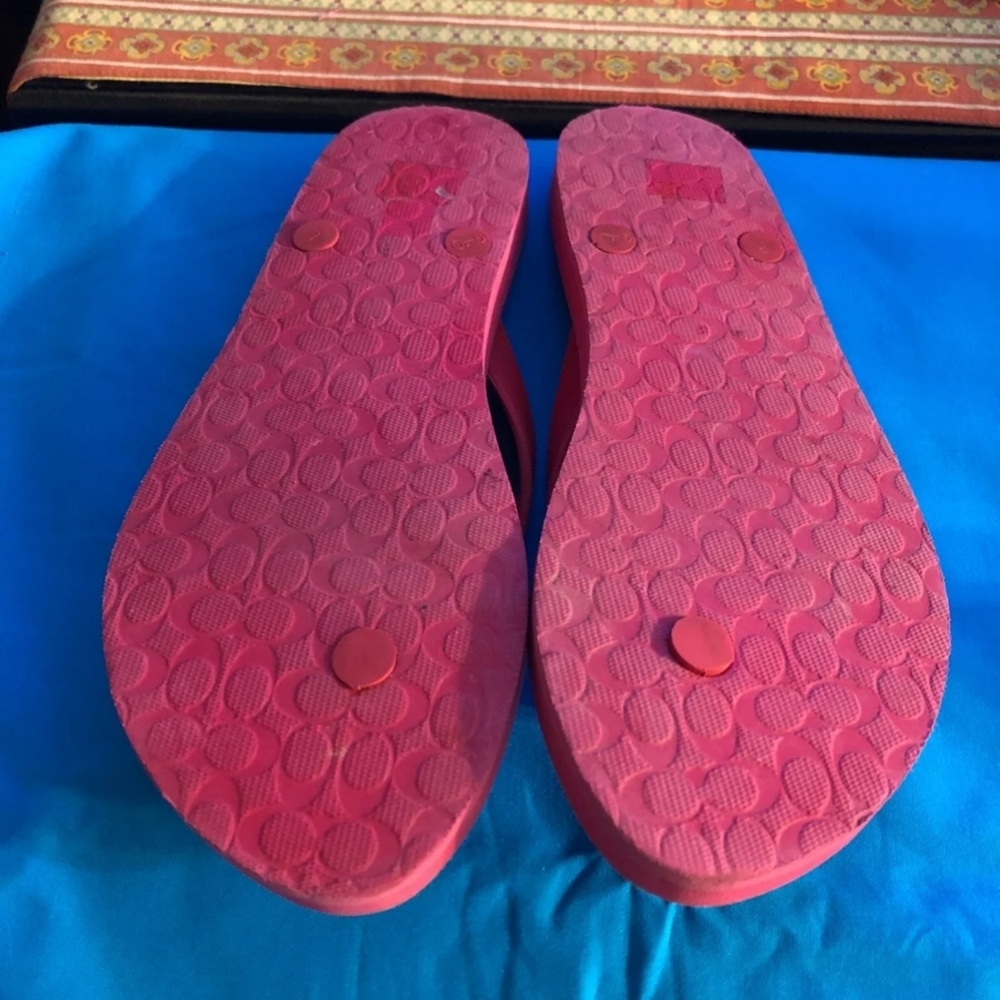 Coach Flops - Picture 4 of 4